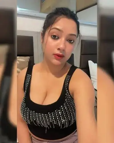 Call Girls Service Rivona